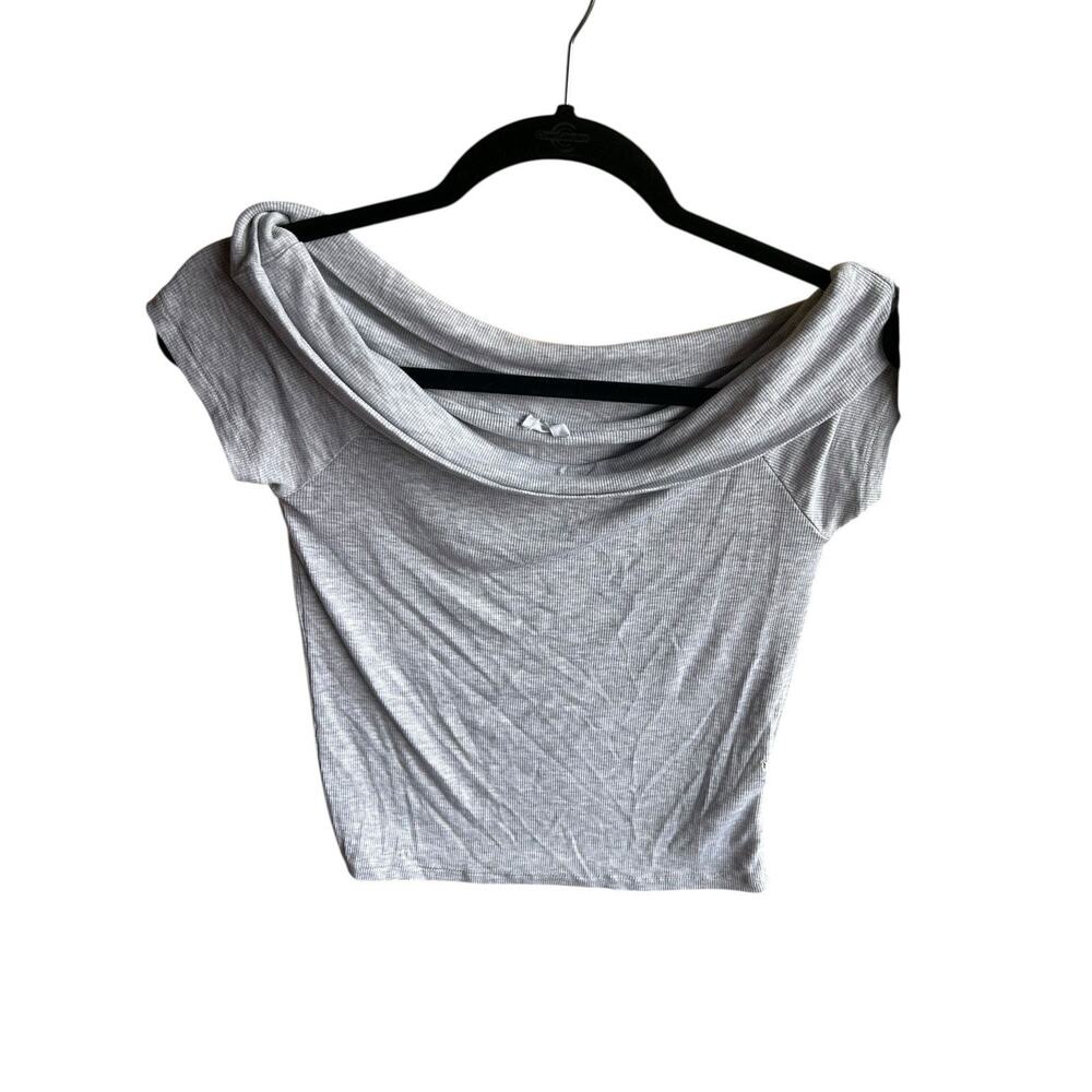 Cotton:On Crop Tee Off Shoulder Crop Top T-Shirt Short Sleeve M Gray and Black - Picture 2 of 9